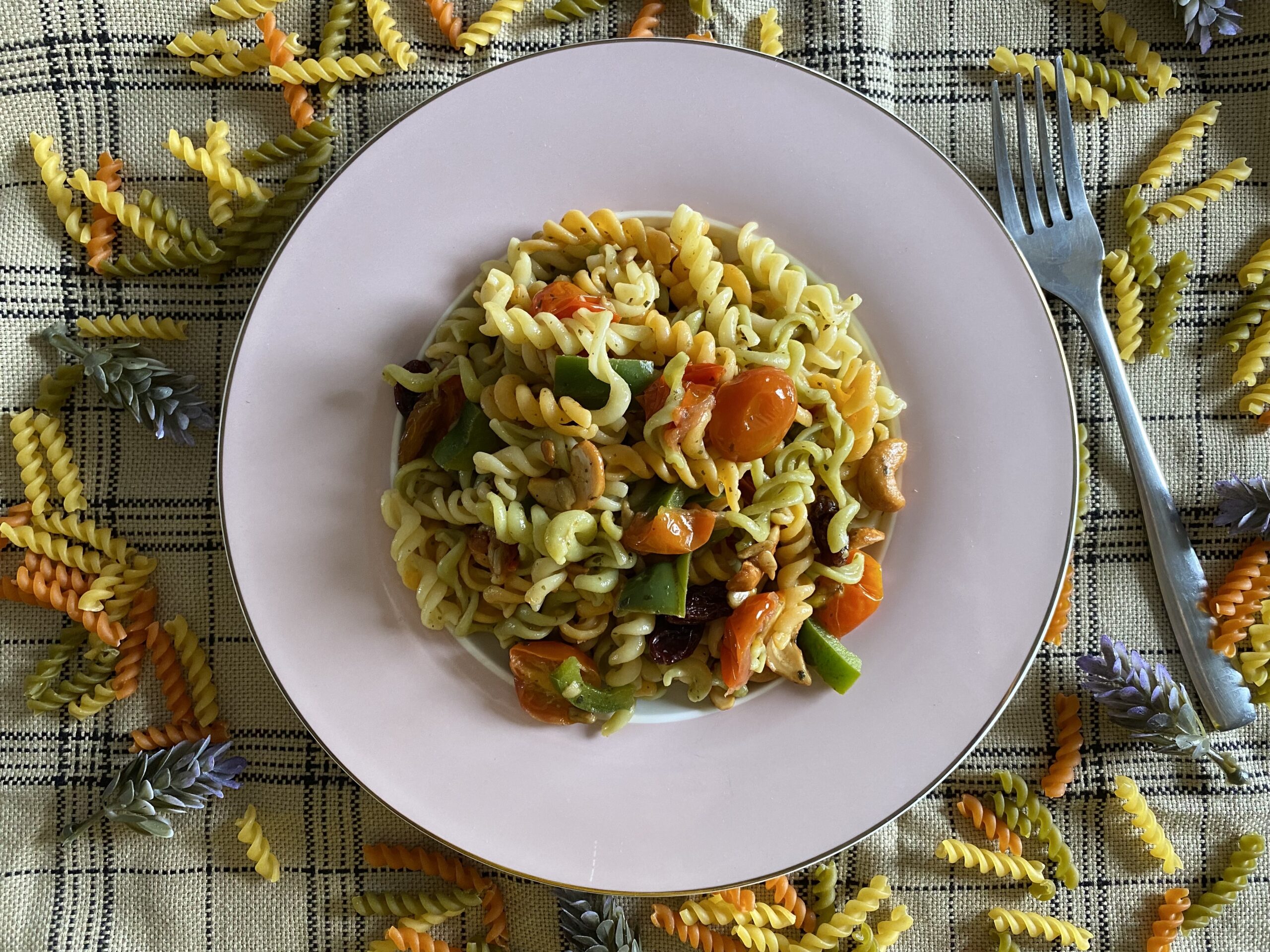 Quick & Easy Veggie Pasta - Colorful and Healthy Weeknight Meal